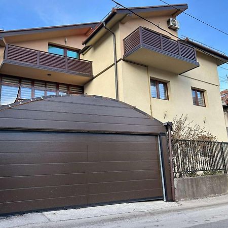 Apartment Mimo ซาราเยโว ภายนอก รูปภาพ